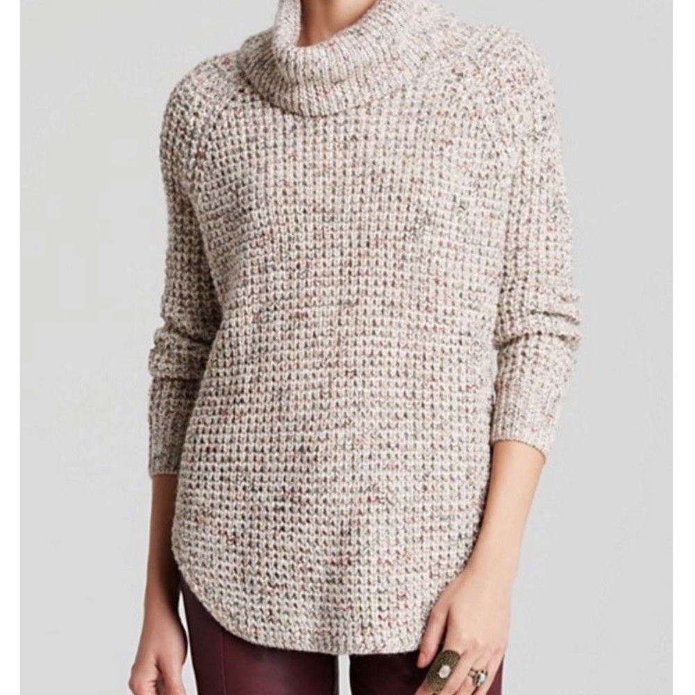 Free People Women’s sweater size XS